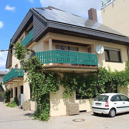 Hotel Gruener Baum Bretzenheim Kültér fotó