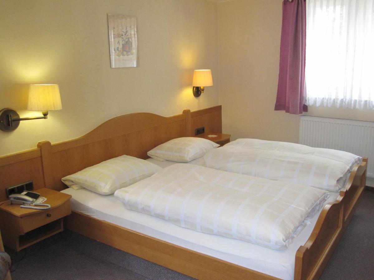 Hotel Gruener Baum Bretzenheim Kültér fotó