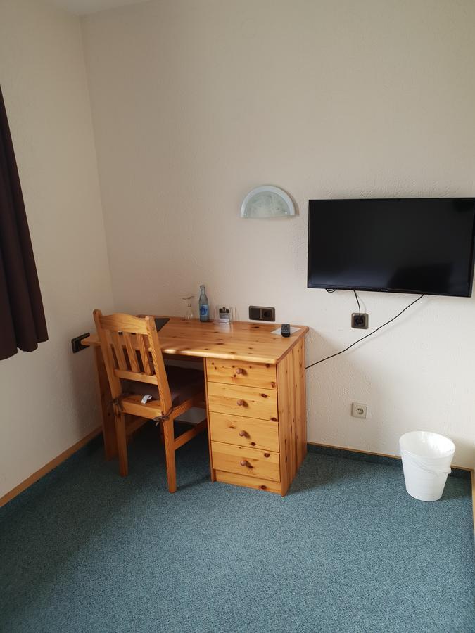 Hotel Gruener Baum Bretzenheim Kültér fotó